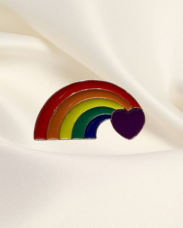 Rainbow Hear Pin