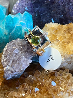 Peridot Crystal Tri-Tone Spinner Ring image 0