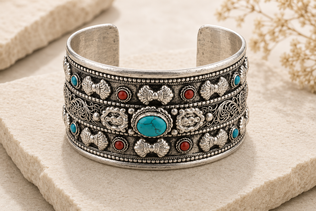 1-1/2" 3 Line Turquoise Center Cuff