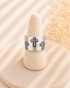 Full Ring with Big Crosses