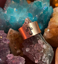 Single Big Cross Ring